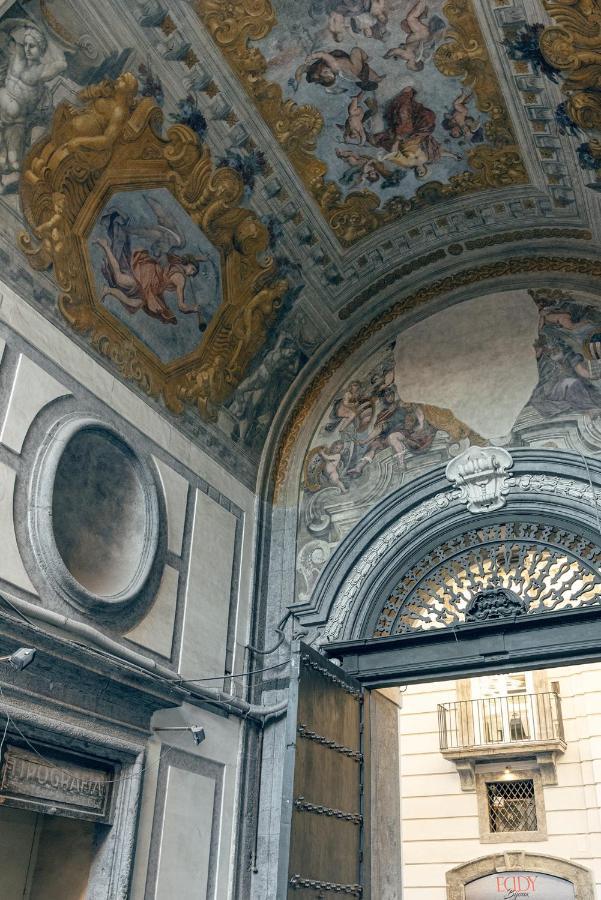 Готель Carafa Di Maddaloni Residenza Di Charme Неаполь Екстер'єр фото