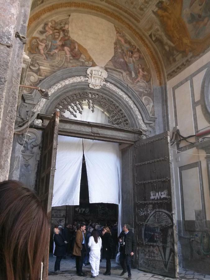 Готель Carafa Di Maddaloni Residenza Di Charme Неаполь Екстер'єр фото